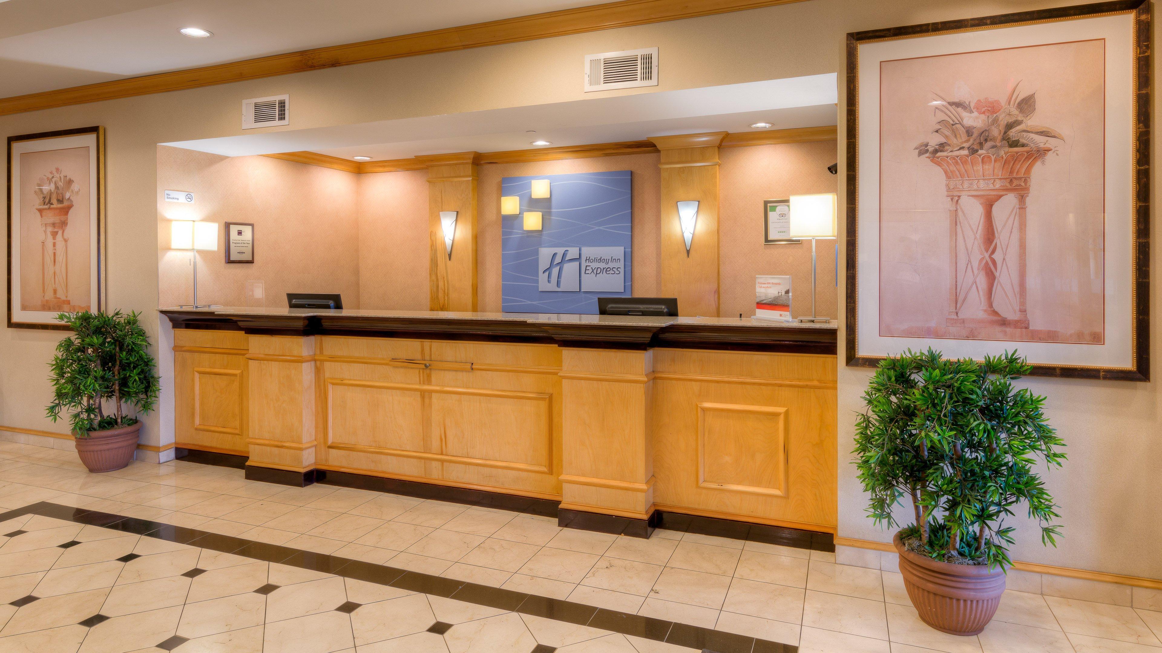 Holiday Inn Express Hotel & Suites Memphis Southwind, An Ihg Hotel Exterior foto